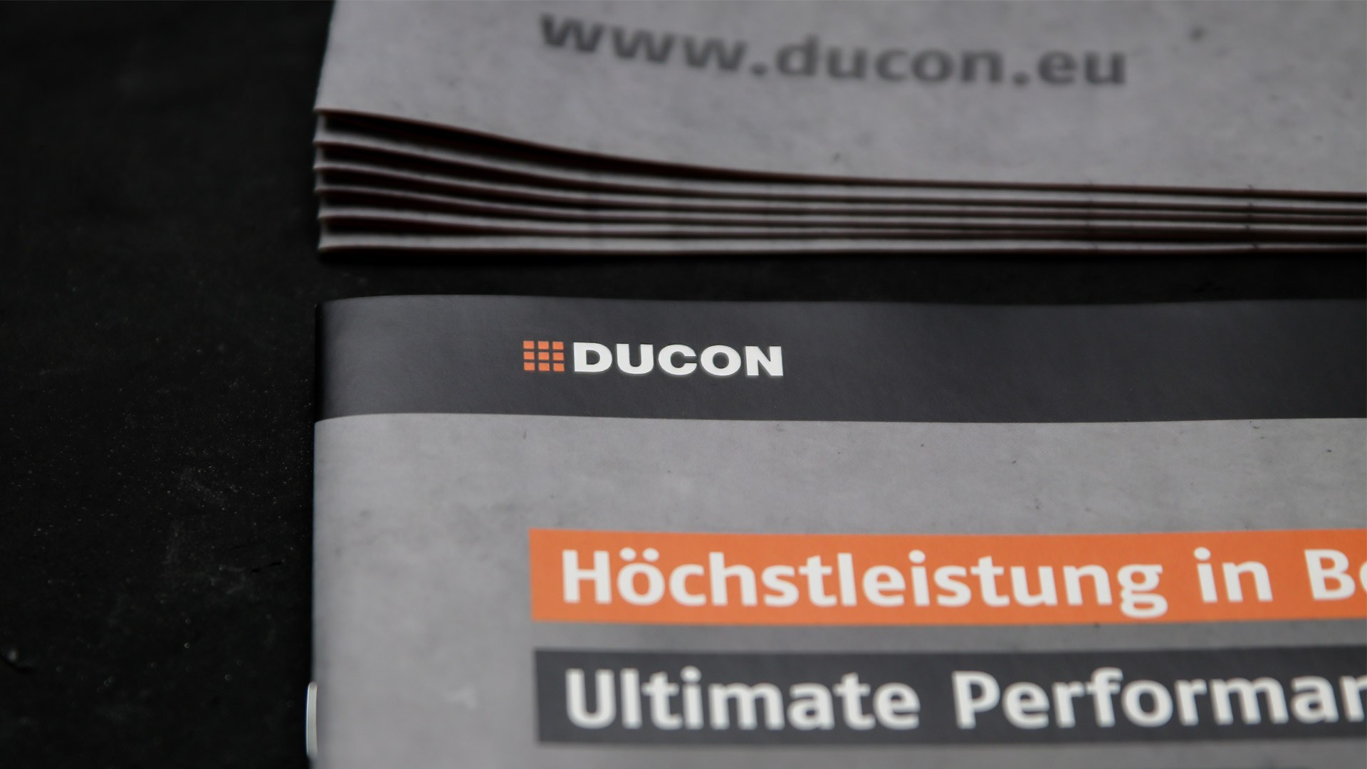 DUCON: Broschüre (Brand Design)